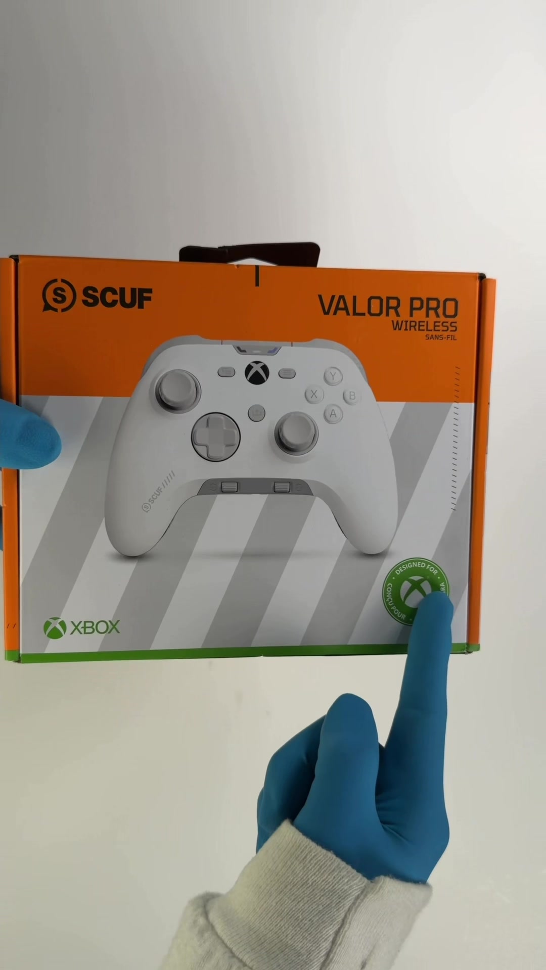 @UnboxHighTech