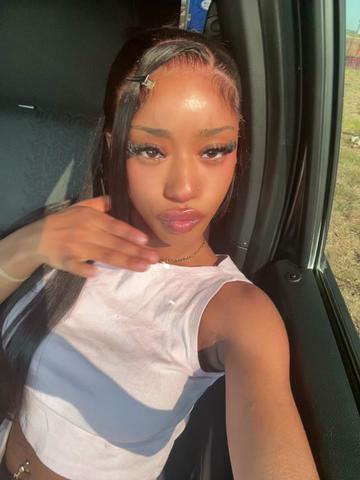 @Adaezeeeee
