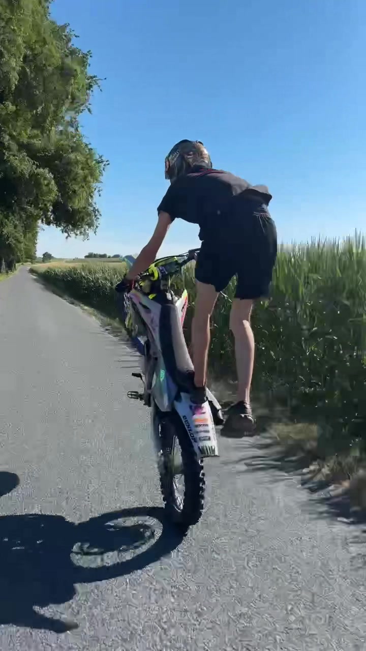 @l69bklf69
