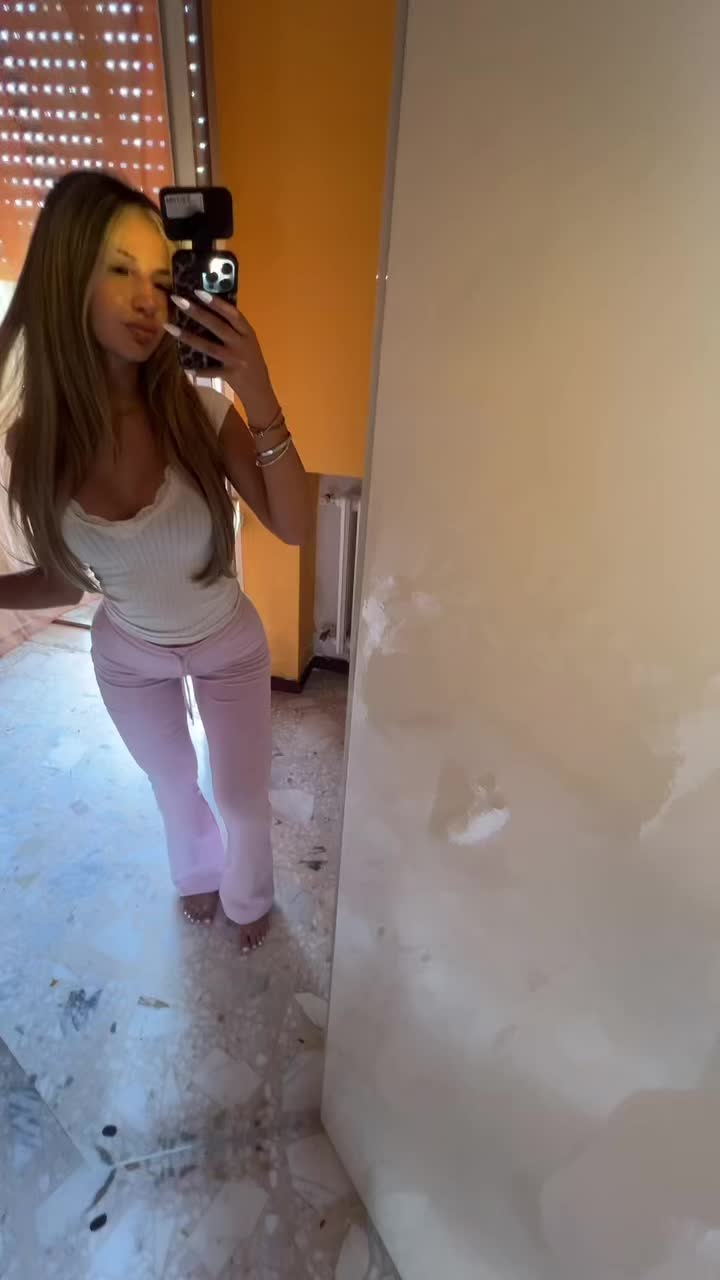 @𖣂ׁׁ
