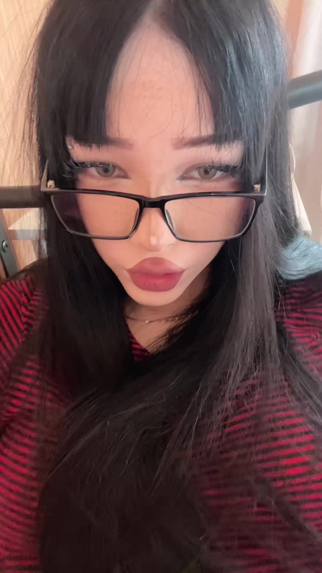 @luvyouraura