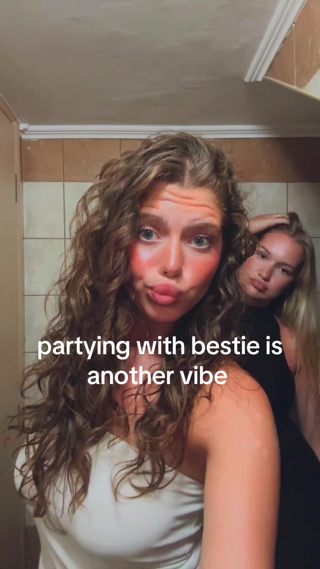 @emilyundlina