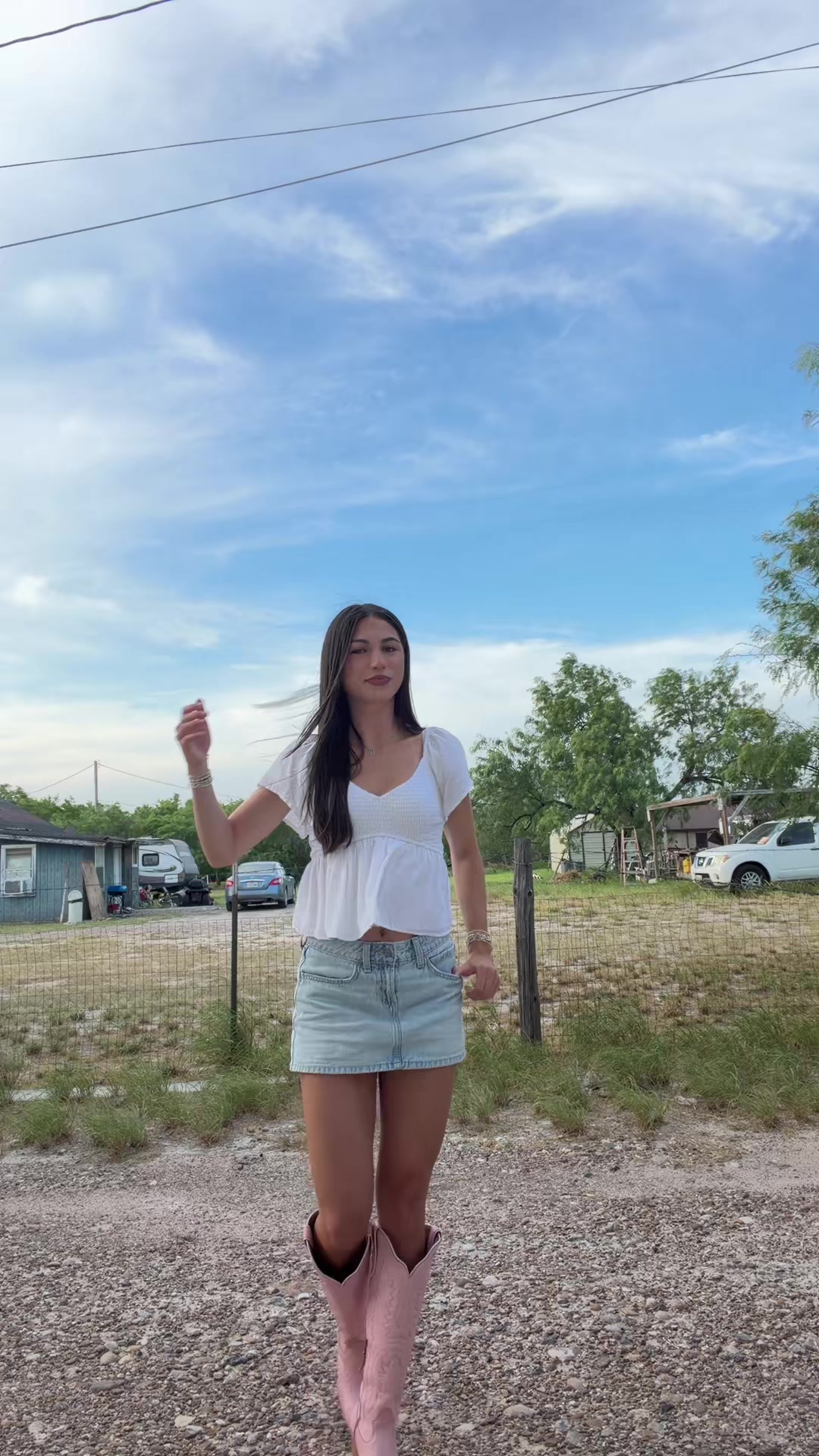 @daniella