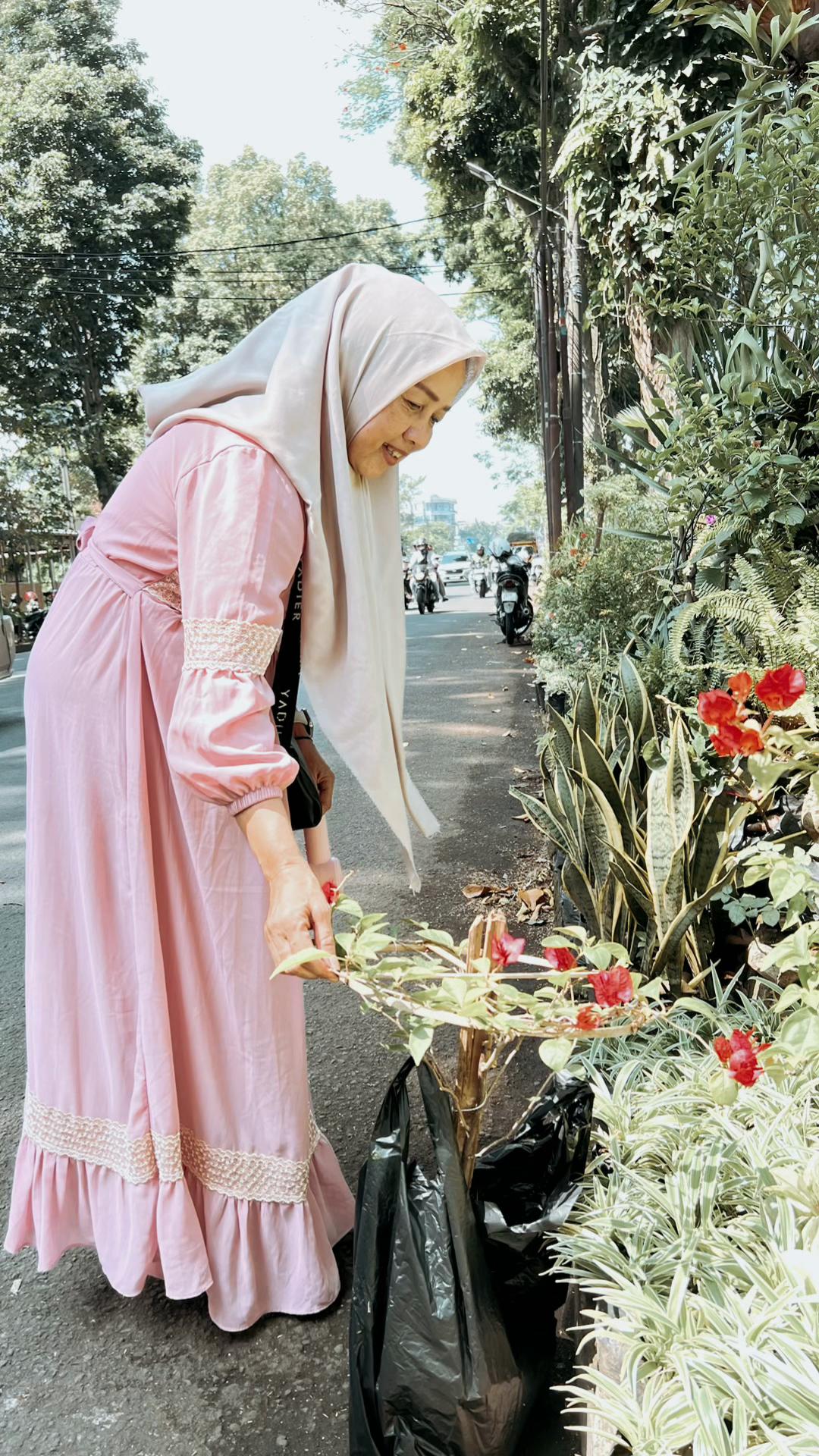 @neonkrahayu