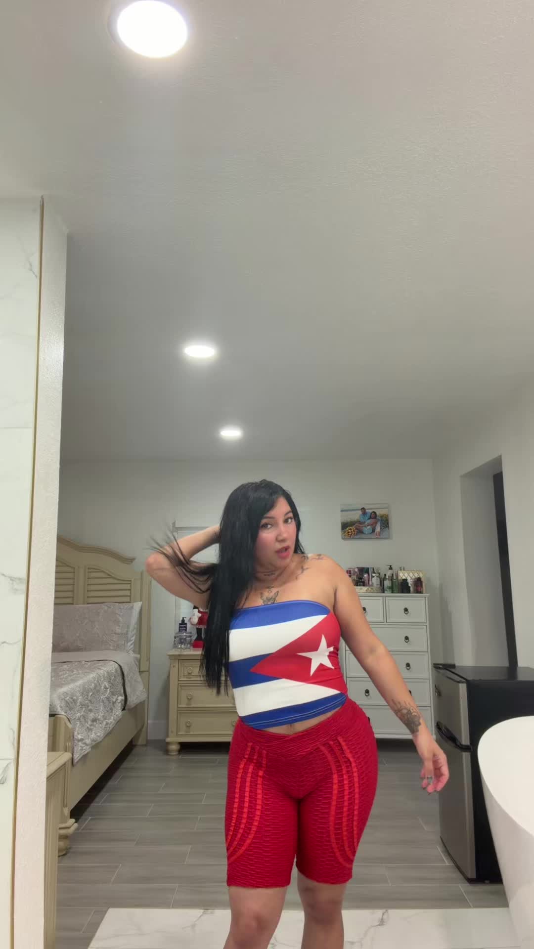 @Mili Torres 🇨🇺☺️🇺🇸♌️🦋🪐✨