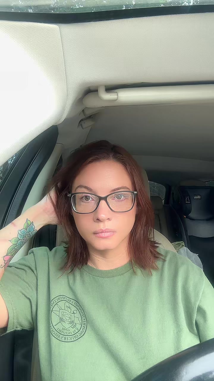 @AshtonAzzo