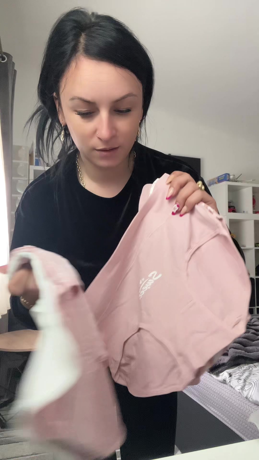 @AnaMaria