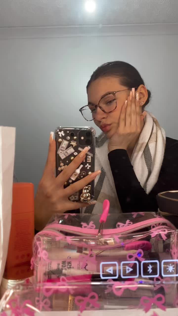 @Ellafellman