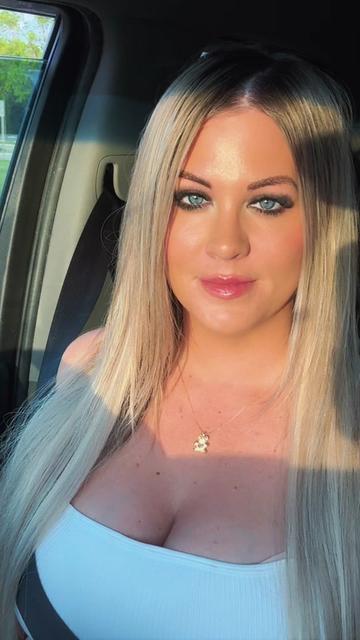 @Aprilleeanne
