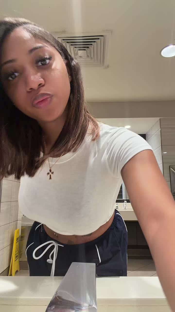 @itzzrealshaee
