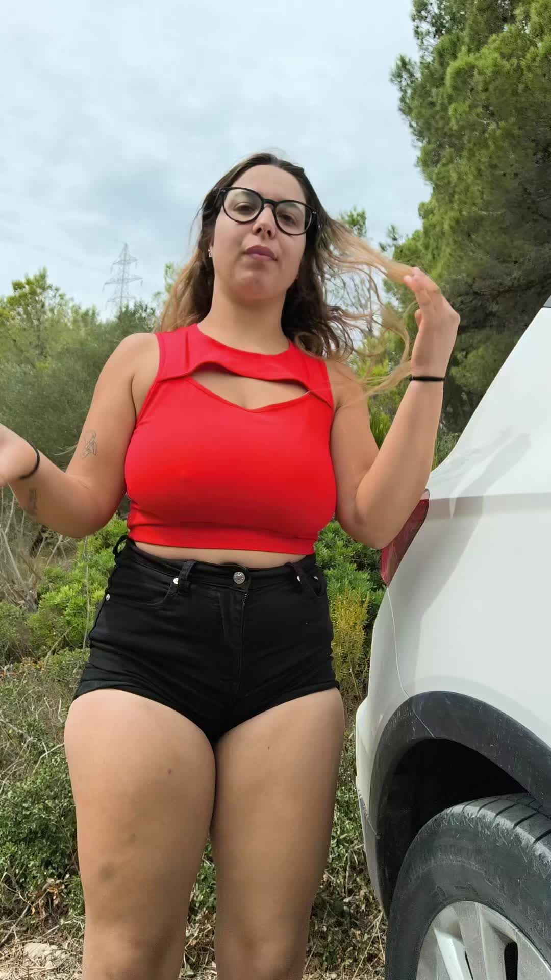 @e