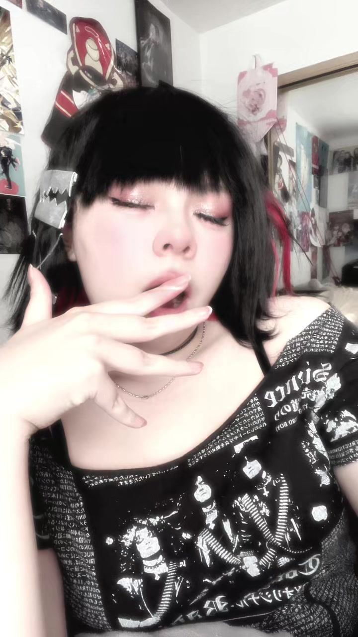 @vyn