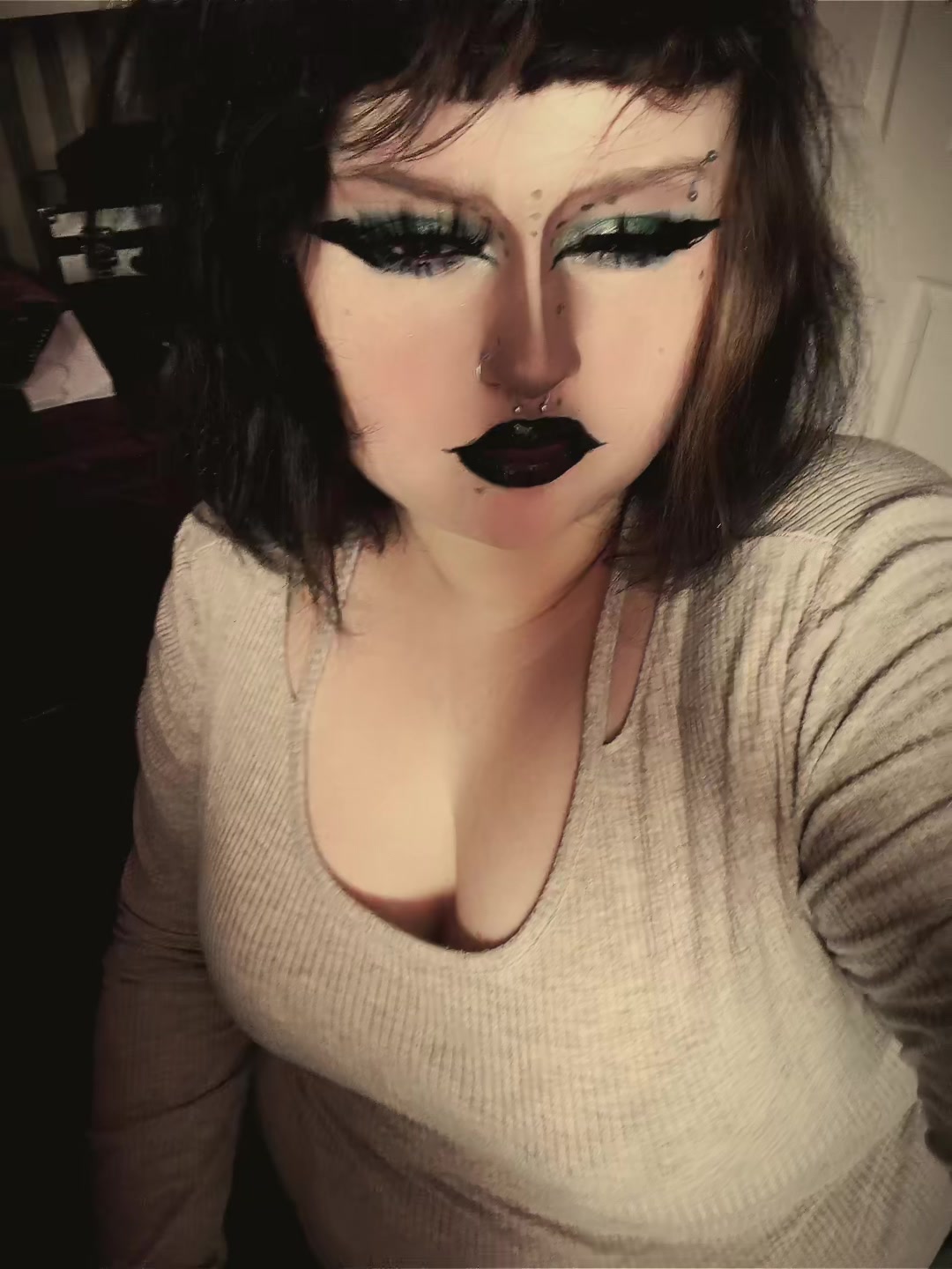 @⊹₊˚‧︵‿₊୨ᰔ୧₊‿︵‧˚₊⊹