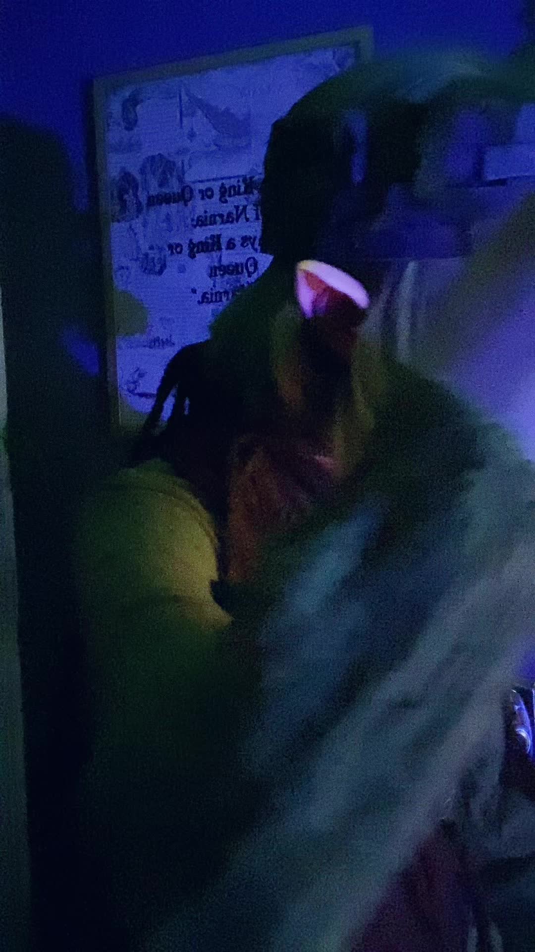 @Chi