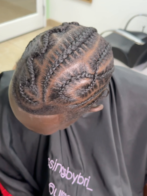 @Briana | Natural Hairstylist