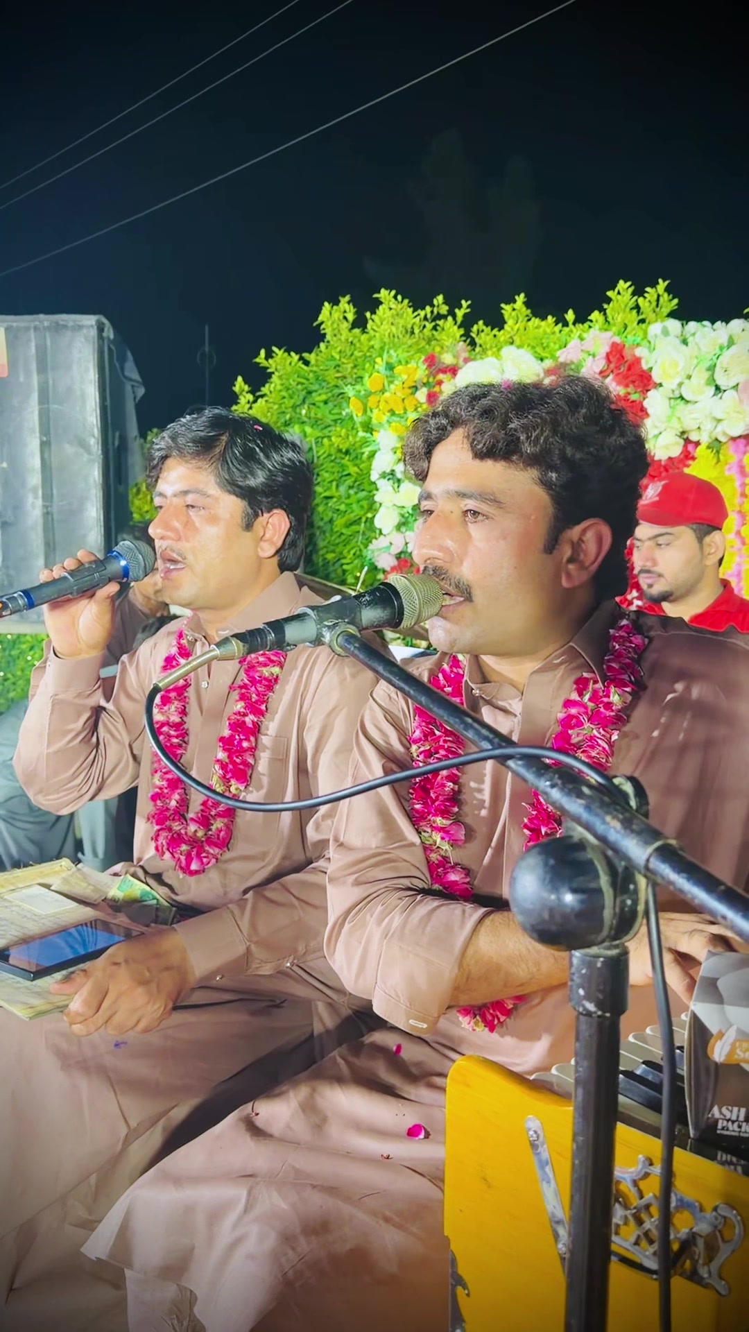 @Singer Tahir Farooq