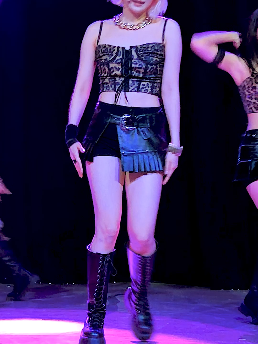 @veritlkpop