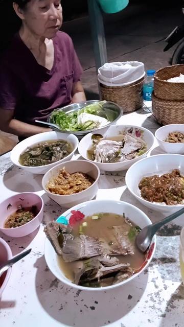 @ดาริณี คลองไชย