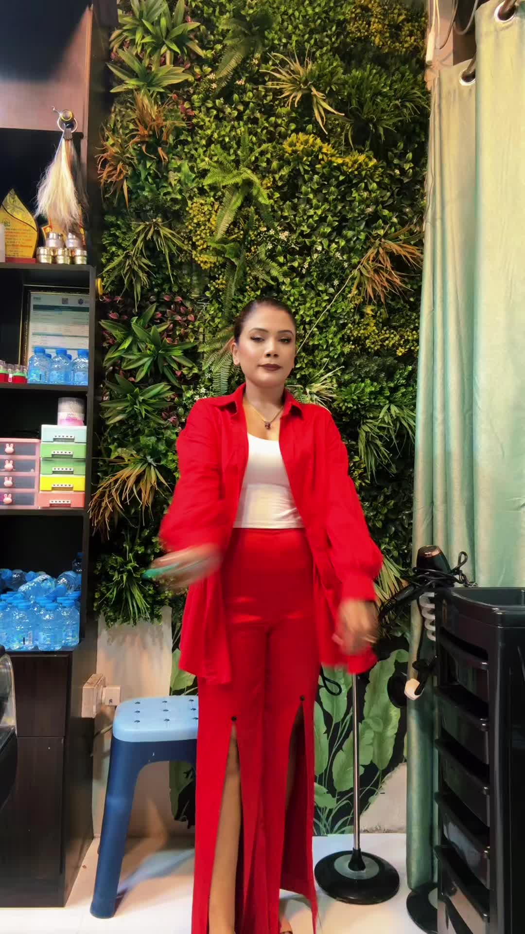 @Eshagiree10