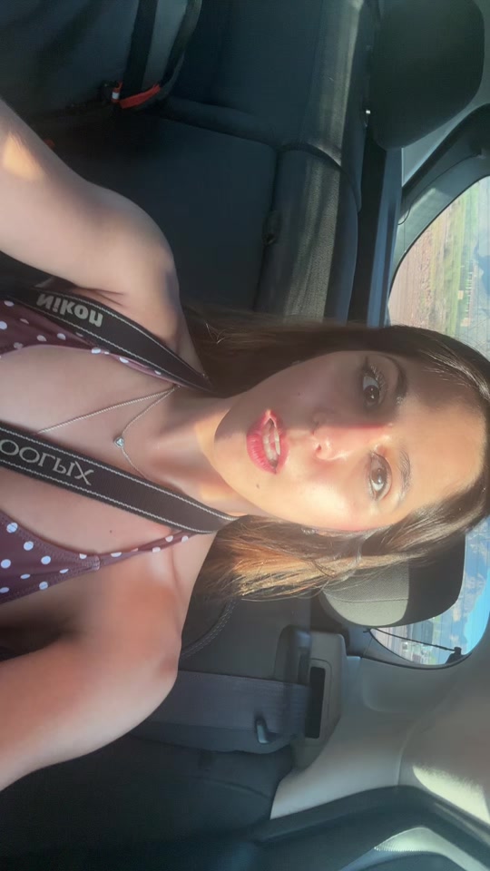 @Ana