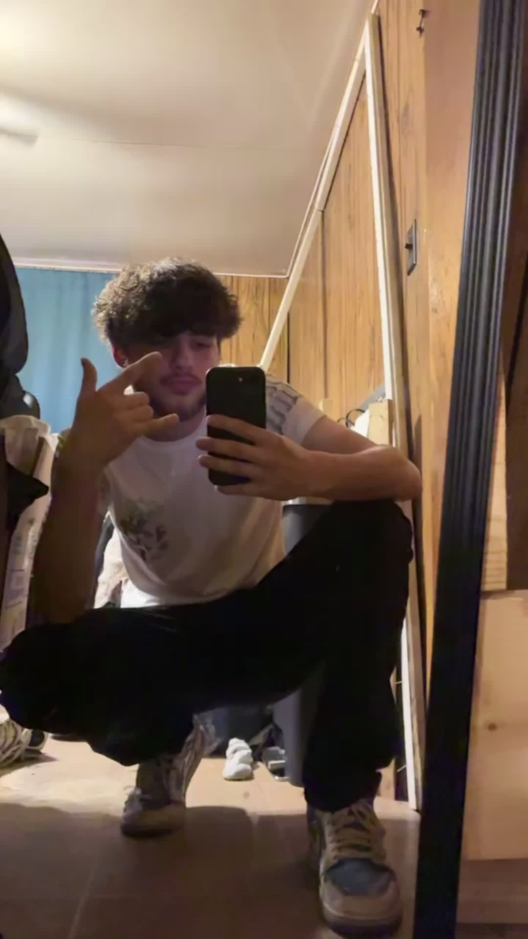 @Zviqz