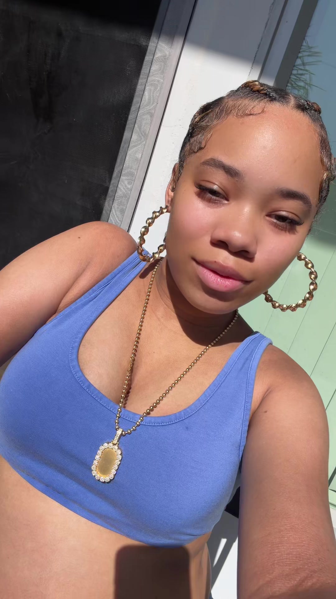 @fineasskylahbaeee