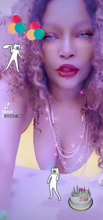 @Soultr8