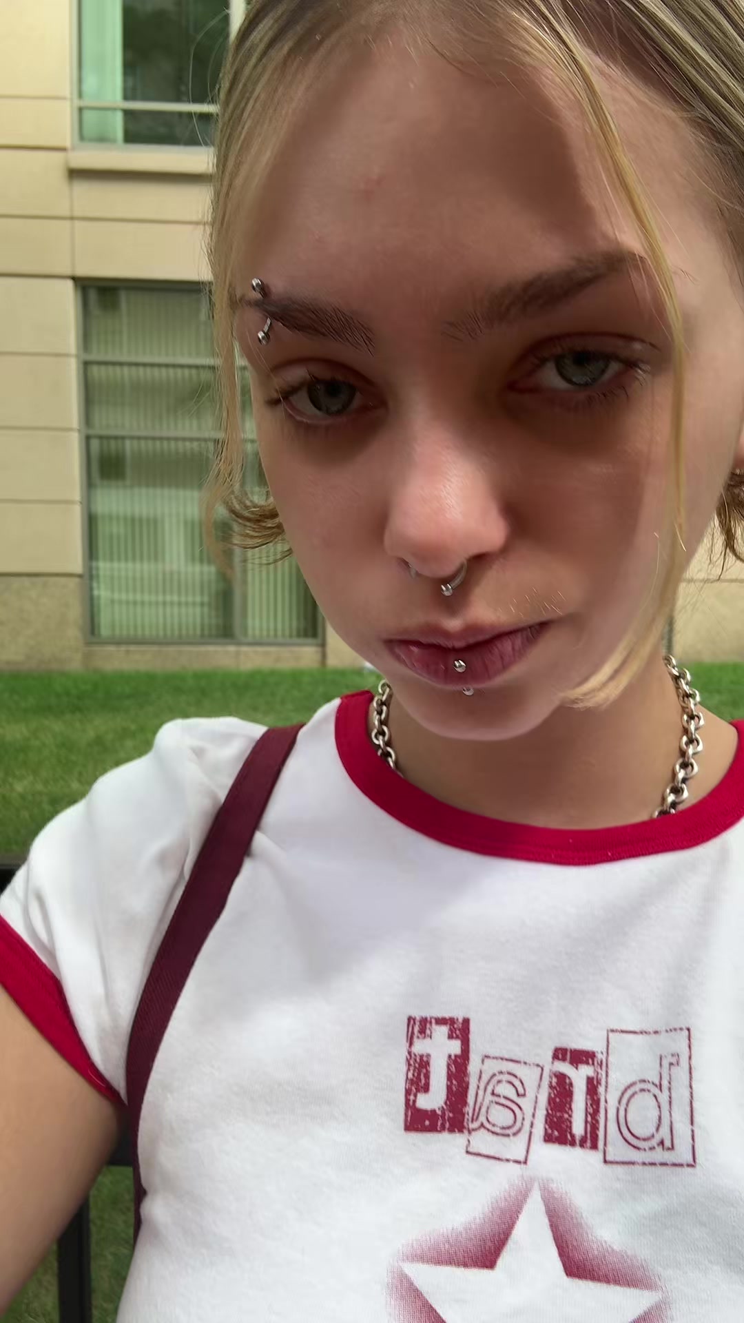 @Aunteeeee