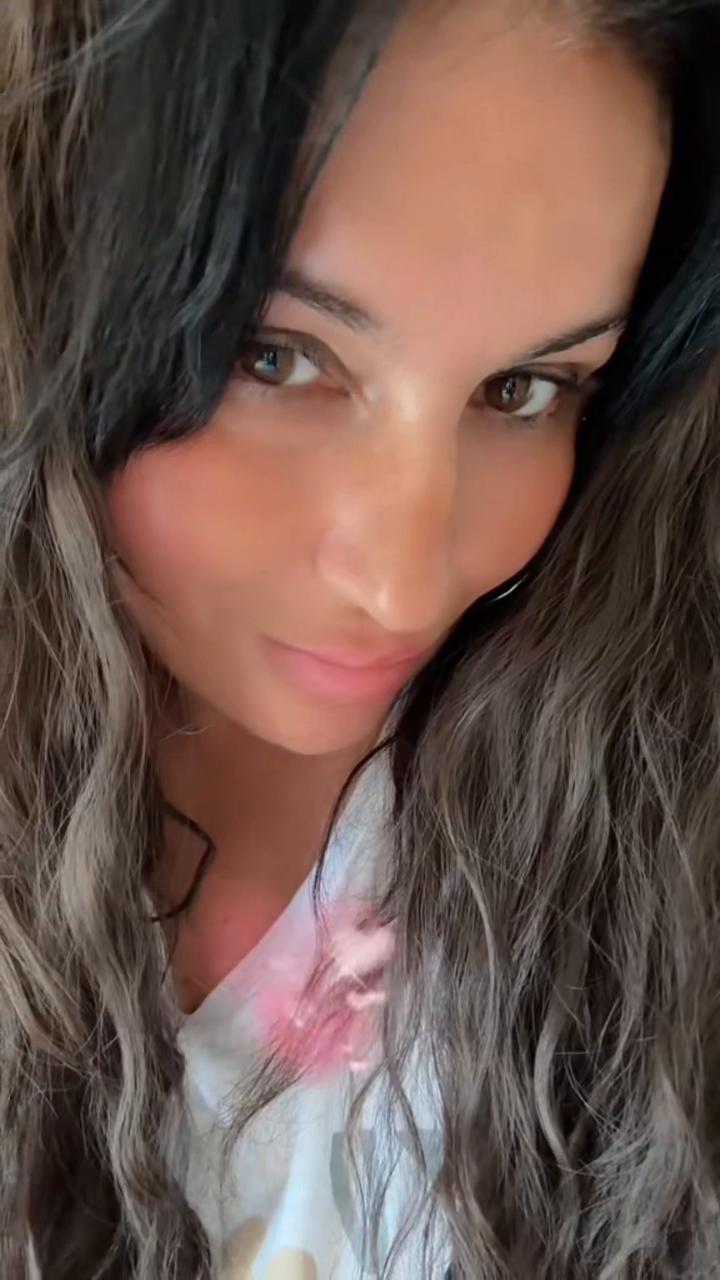 @Lara