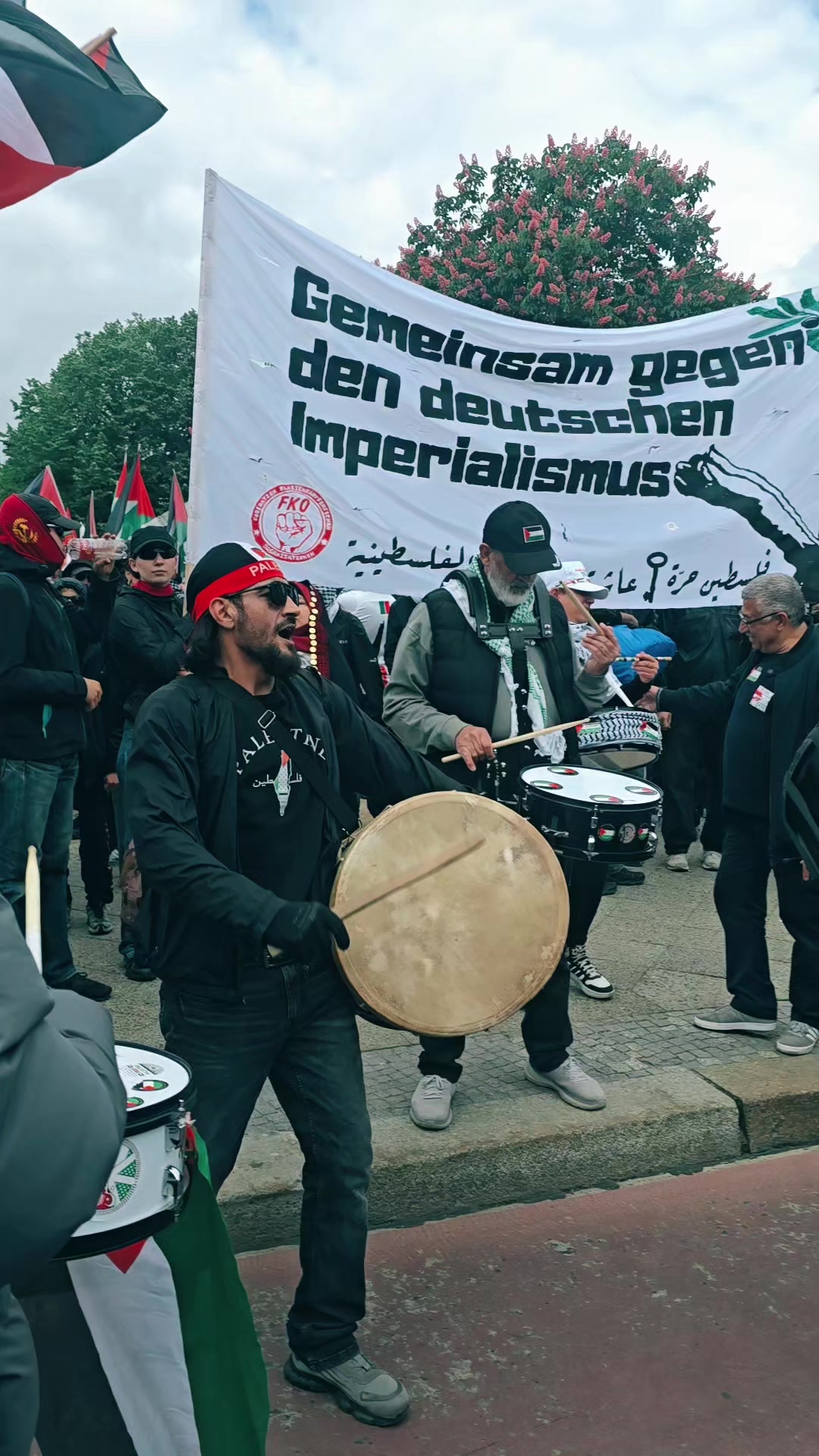 @MomOfPallis🇵🇸
