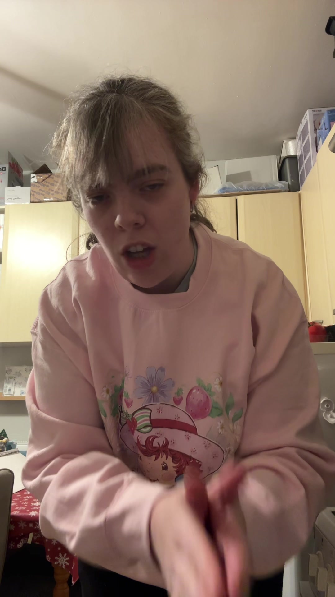 @Emꨄ