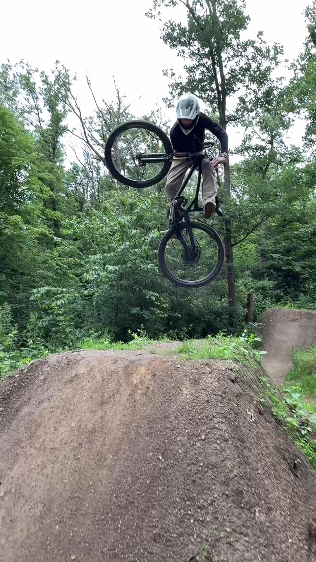 @niklasdrnbs