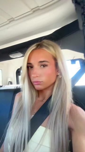 @bella