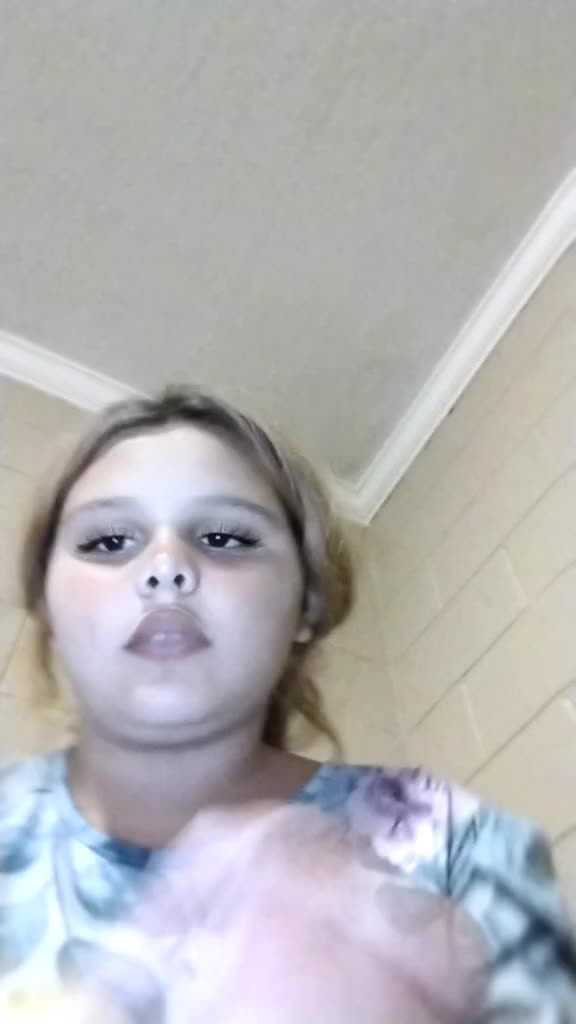 @bella