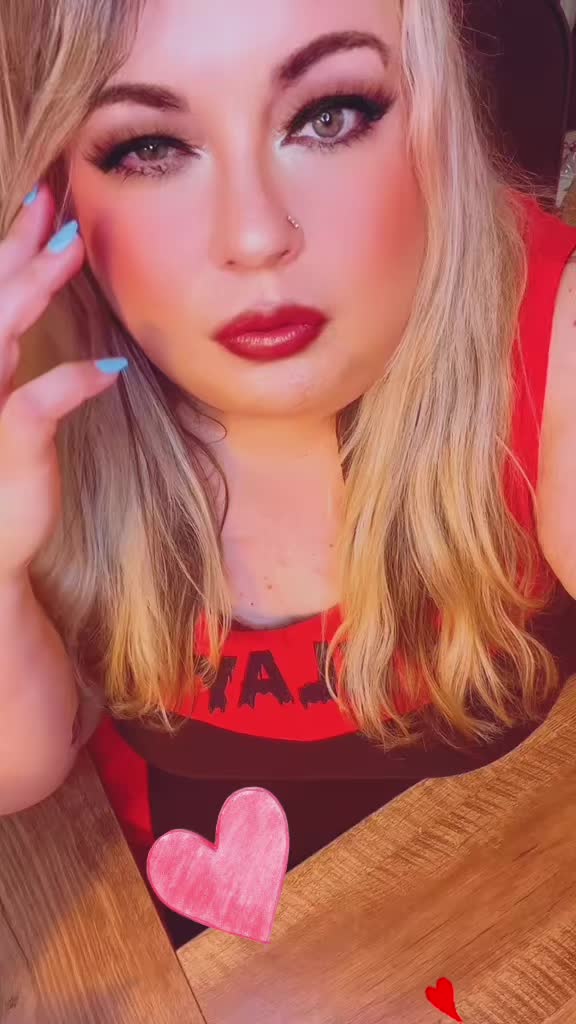 @Ellyn Marie170