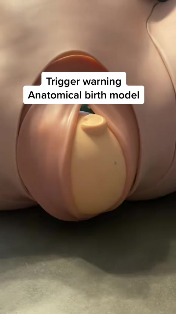 @MidwifeMama