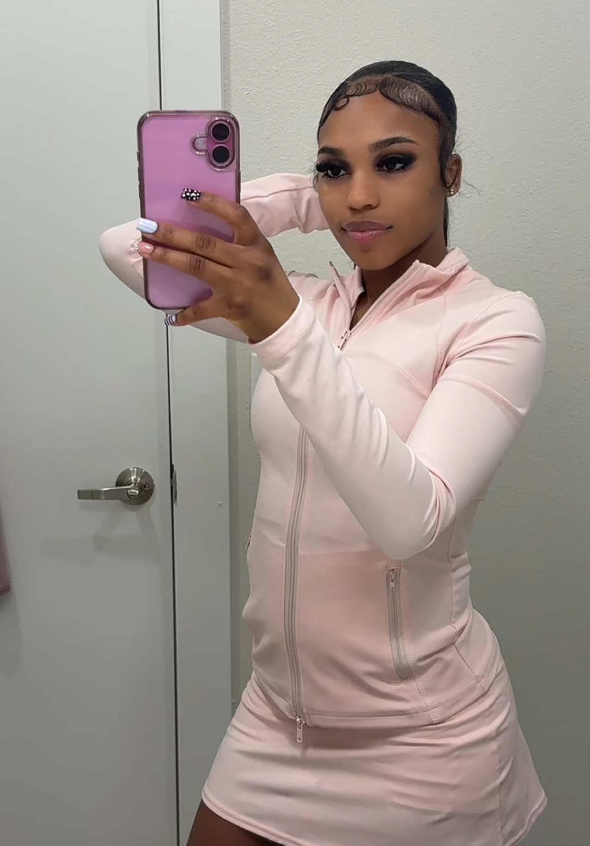 @Dontamia