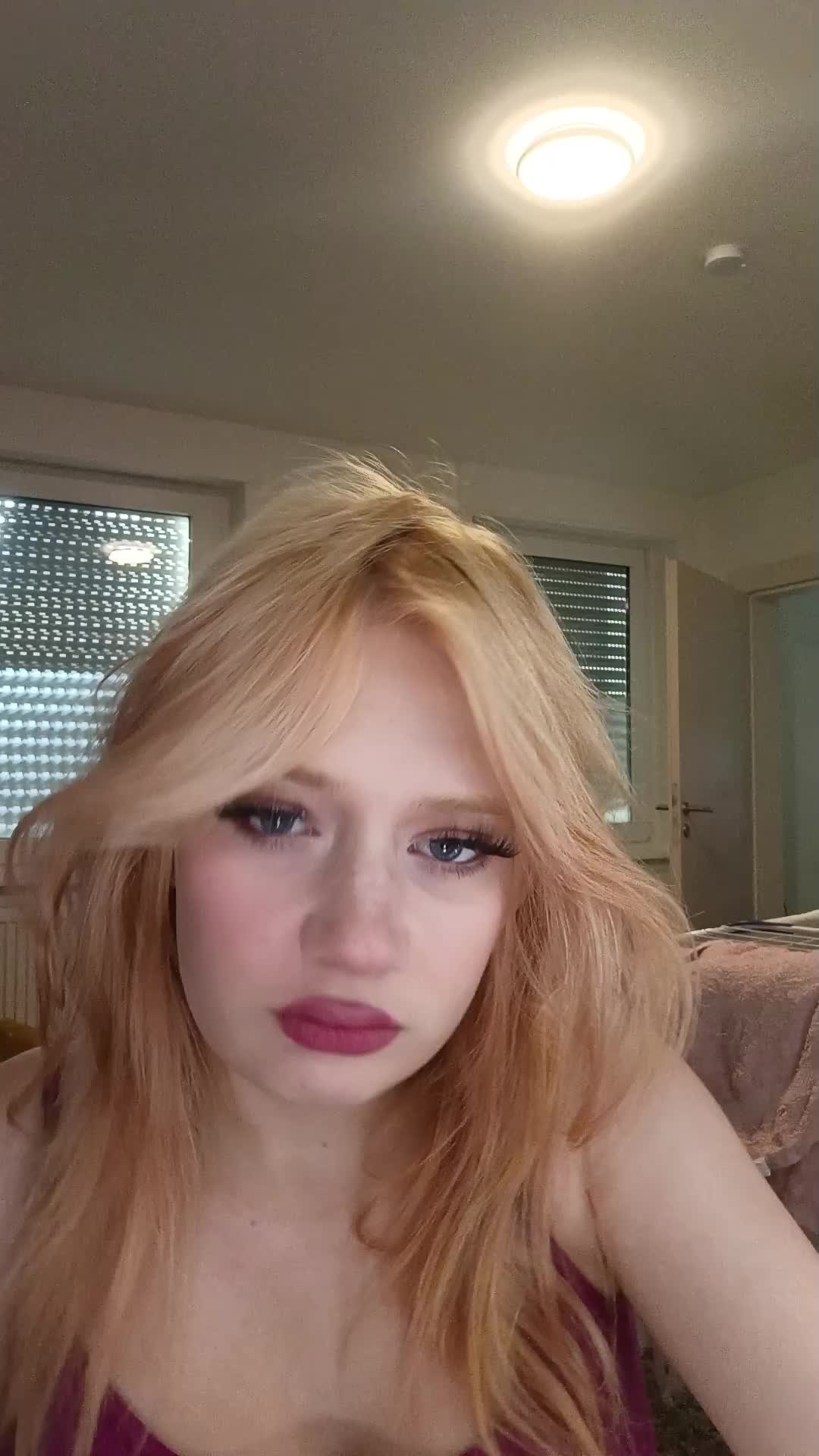 @Hazel_spamacc