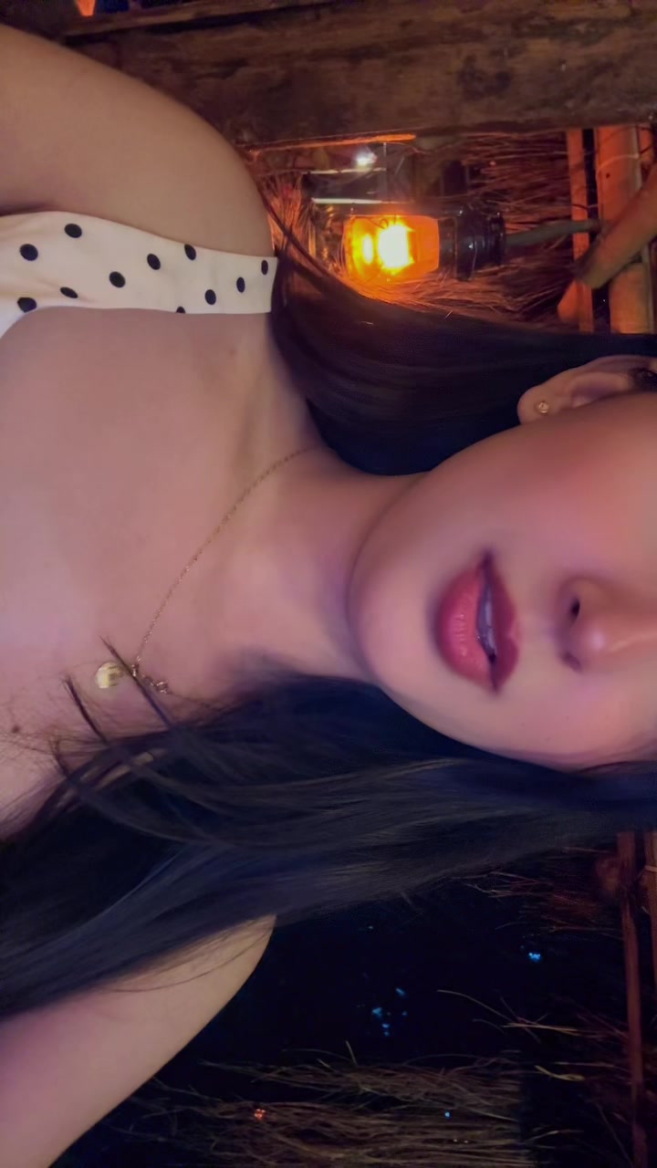@lizakarki~