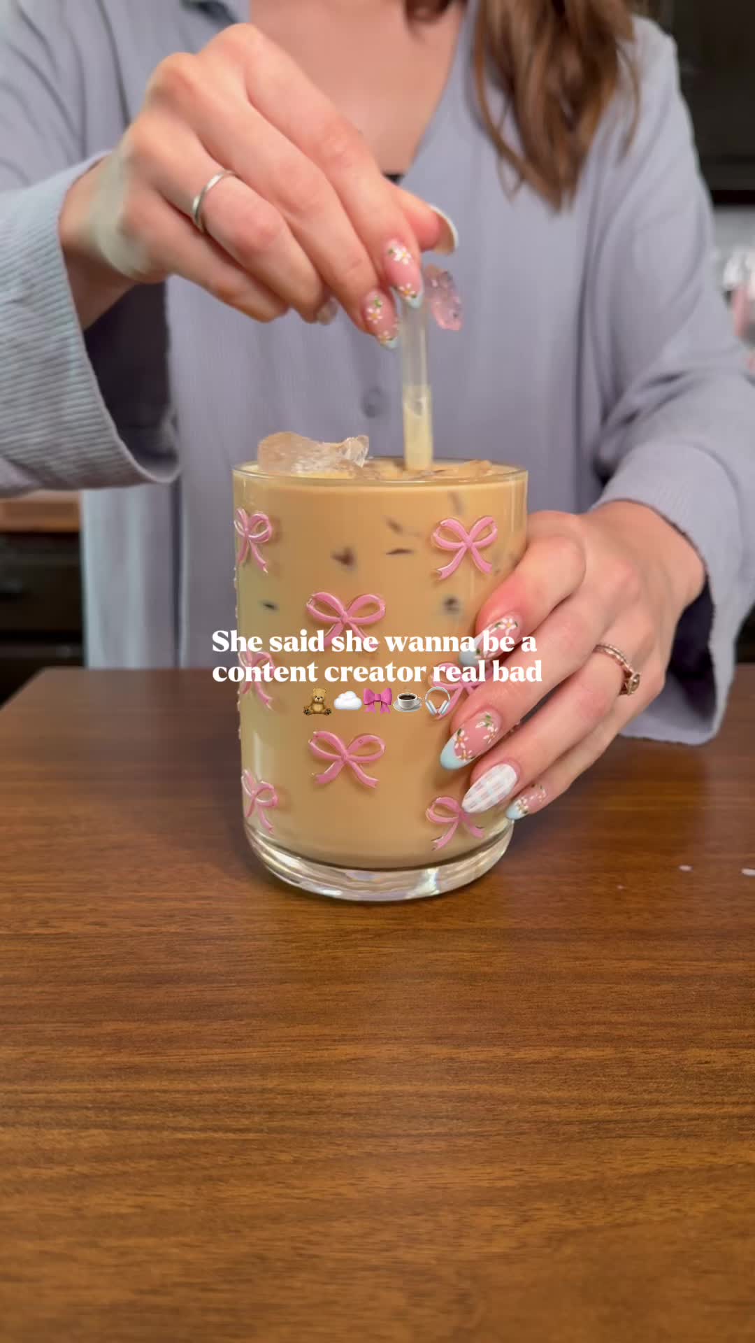 @alexis ౨ৎ