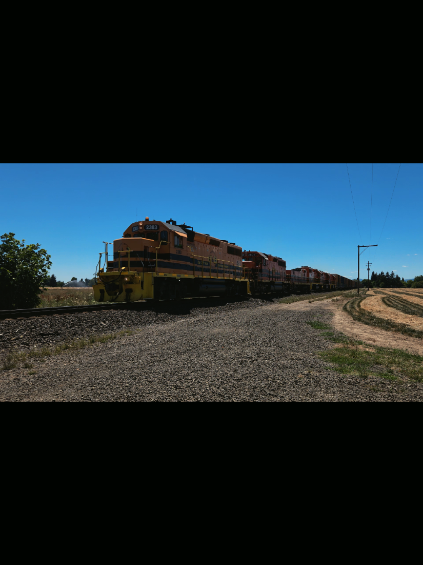 @railfan_parker