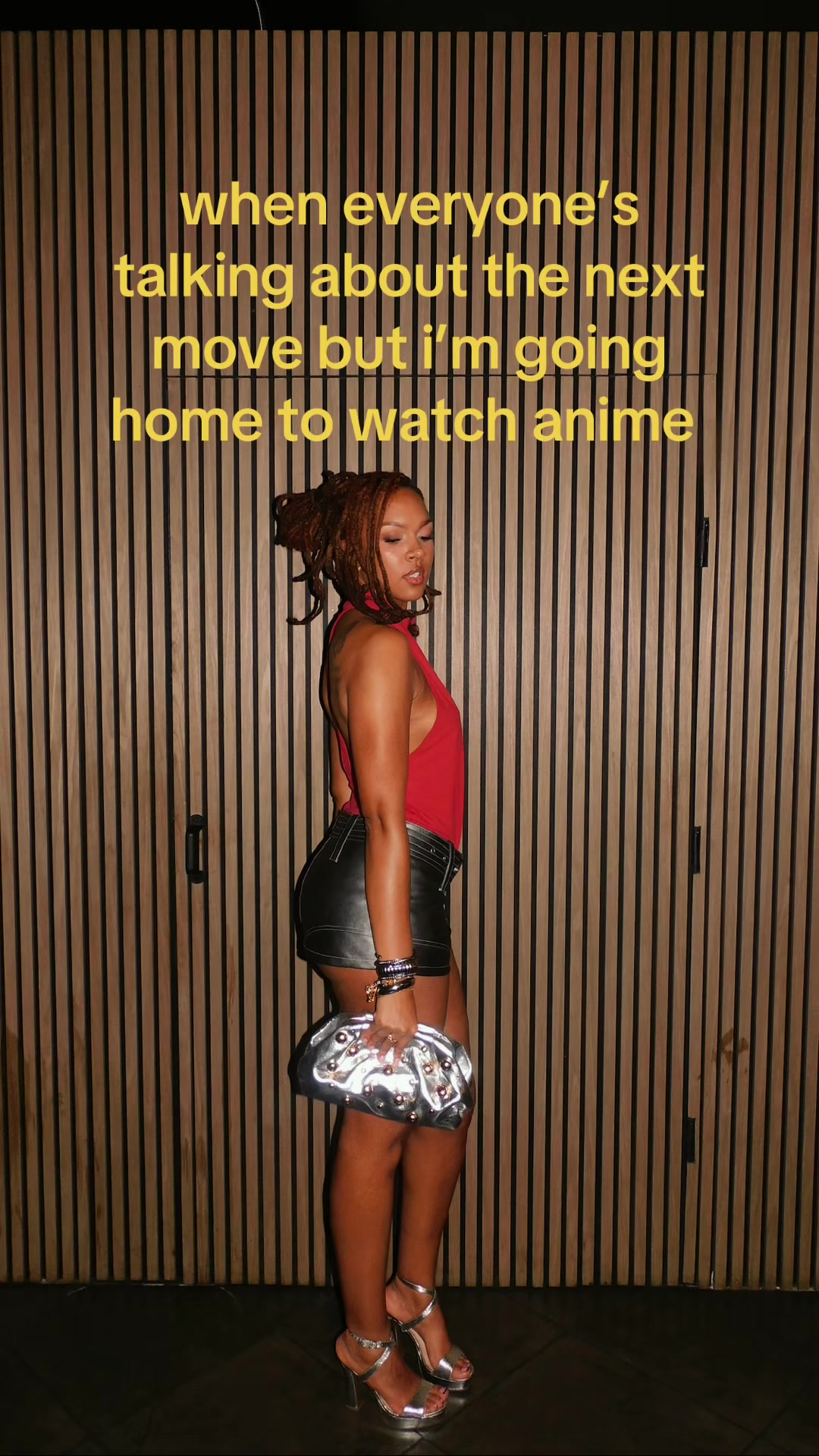 @ella b.