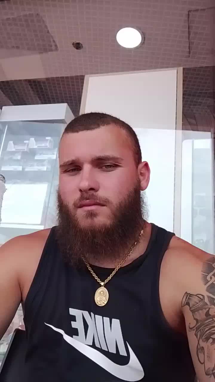 @udalessandro💸⌛