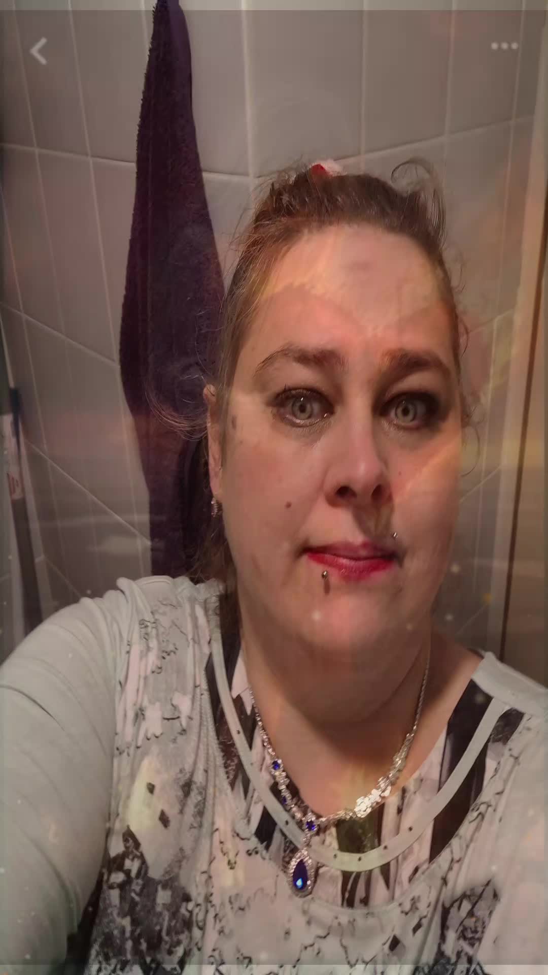 @annamaus