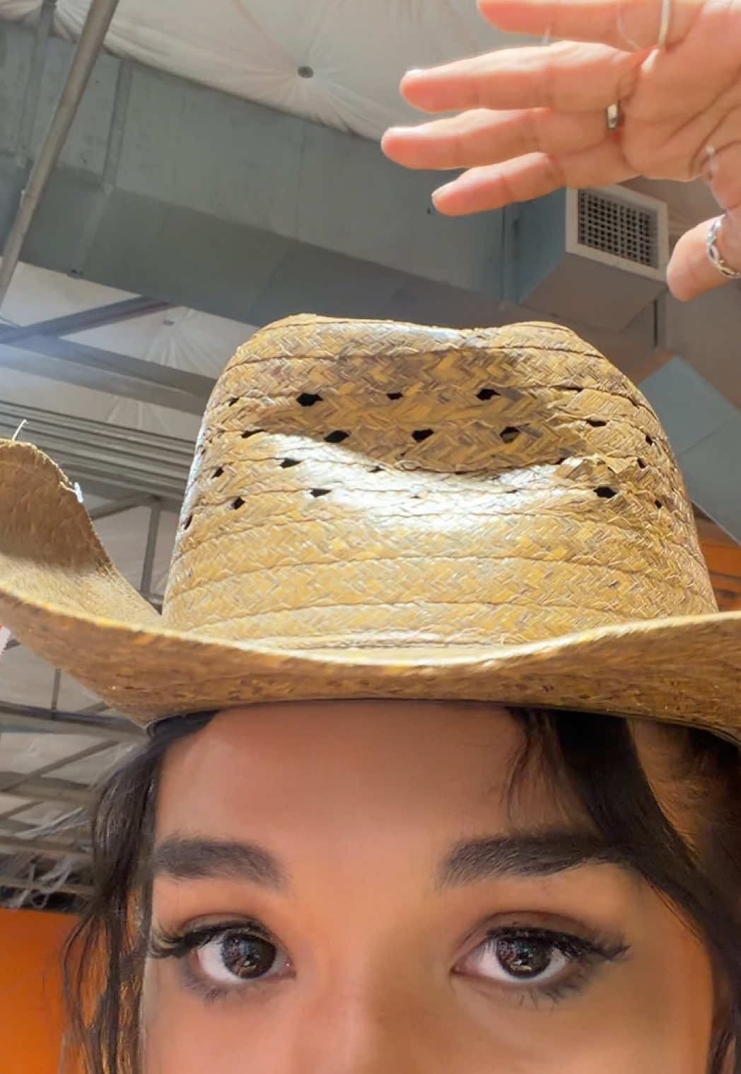 @Valerie Cosme