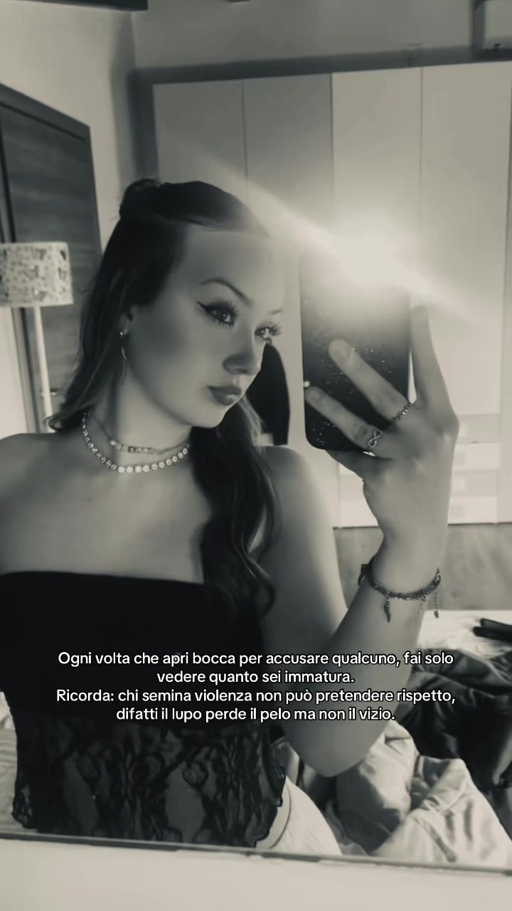 @𝐆