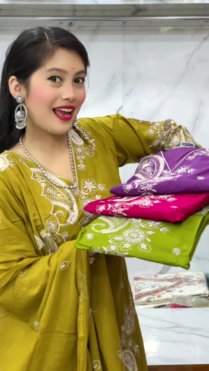 @E.S&ensp;fashion&ensp;hub