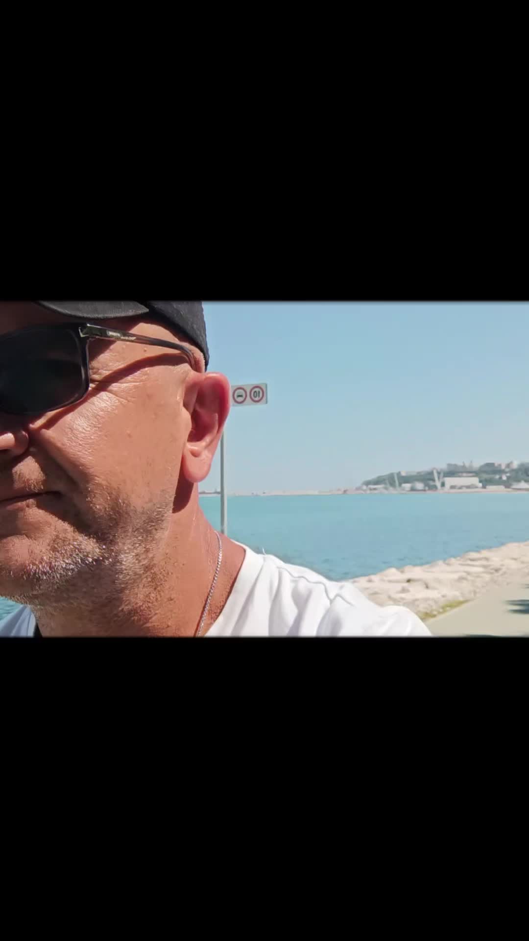 @Durrsak me rroj e me deg 💙