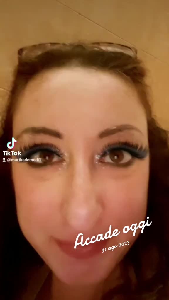 @MarikuzzaBella