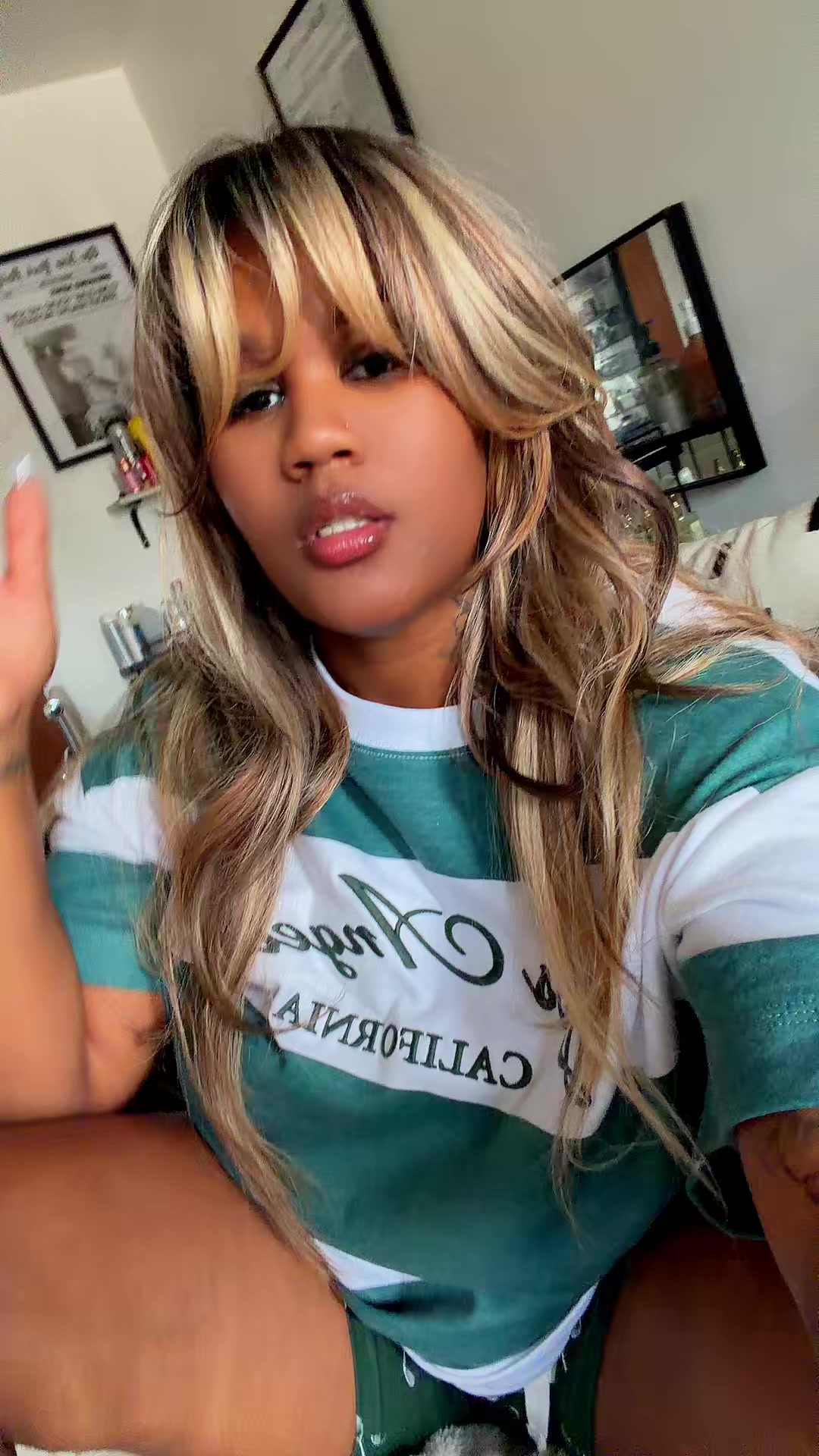 @Dniomi